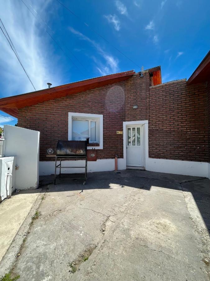 Departamentos Lizkar Apartment Ескуел Екстериор снимка